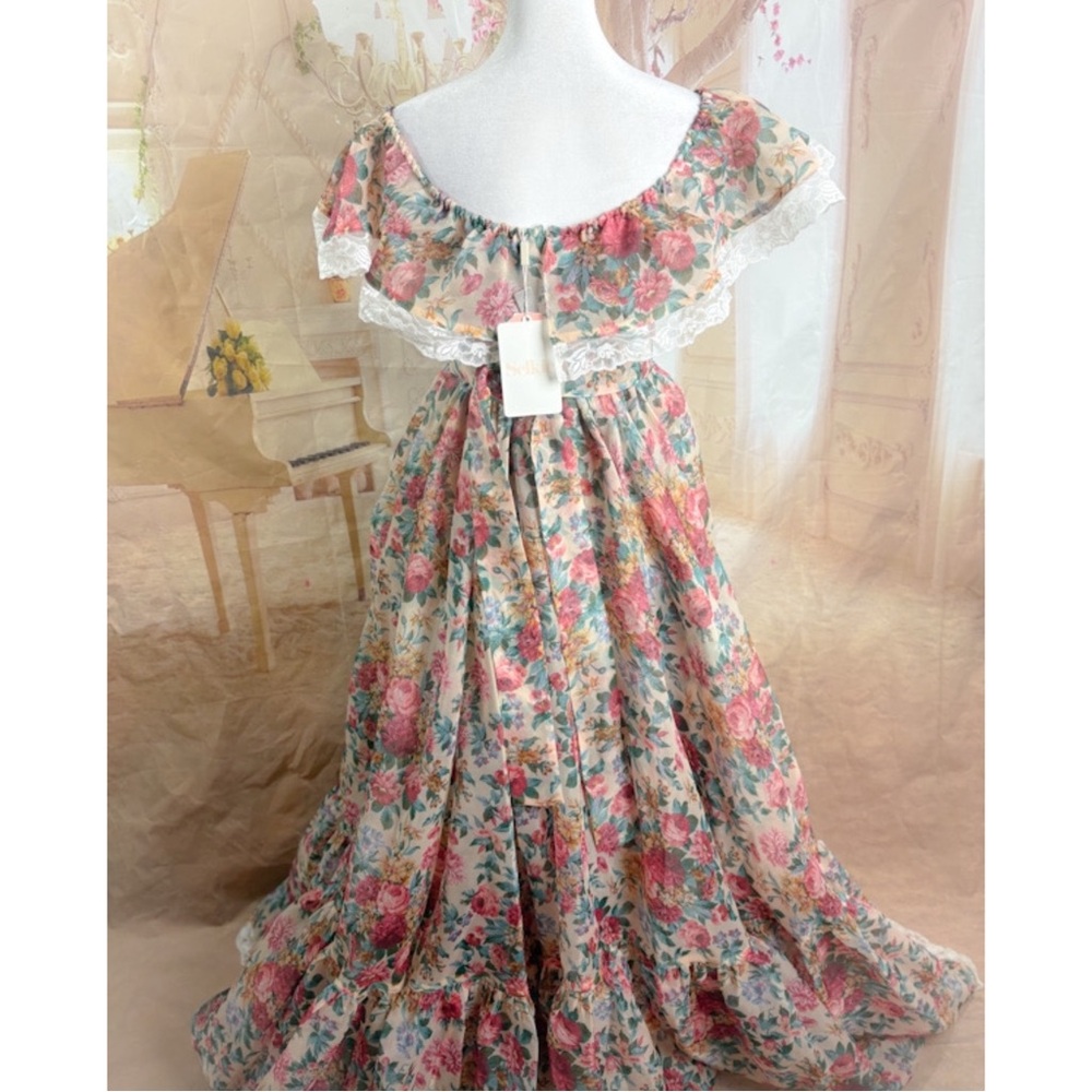 NEW Selkie Nightcap Romance Novel Floral Off-Shoulder Dress - Picture 13 of 16